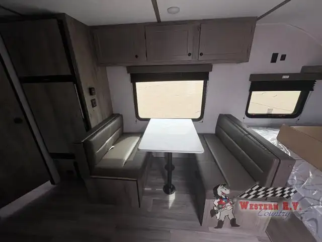 2026 Sunset Park RV Sun Lite LTD 21DB - Photo 6