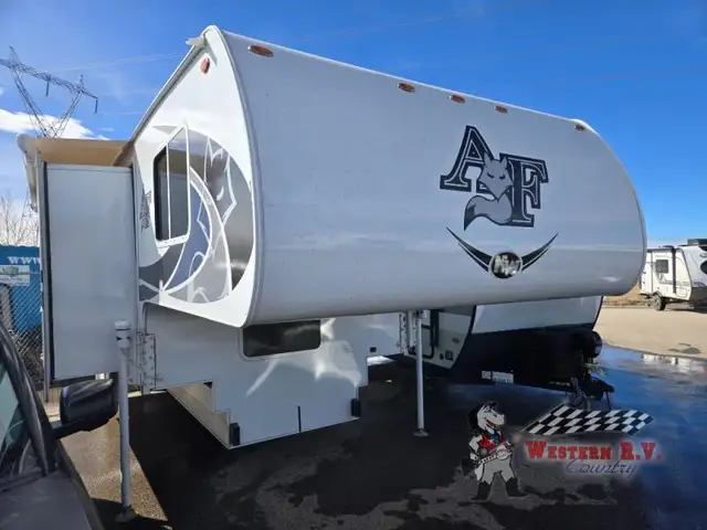 2019 Northwood Arctic Fox Camper 1140 Dry Bath