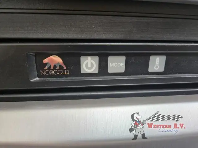 2019 Northwood Arctic Fox Camper 1140 Dry Bath - Photo 18