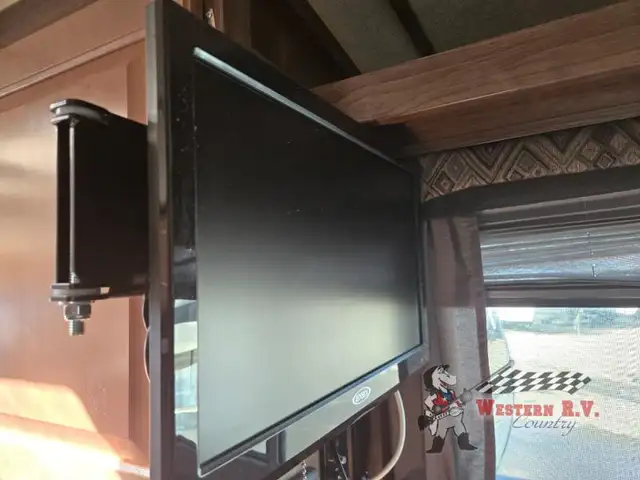 2019 Northwood Arctic Fox Camper 1140 Dry Bath - Photo 24