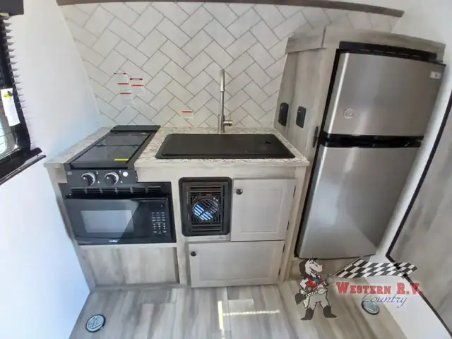 2026 Sunset Park RV Sun Lite 14THX - Photo 14