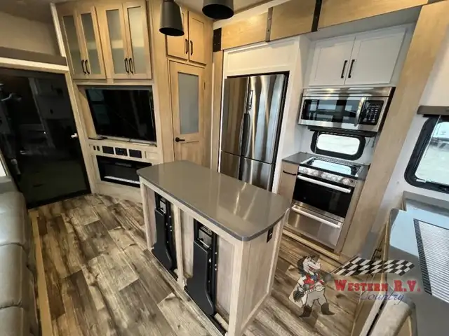 2022 Keystone RV Raptor 352 - Photo 9