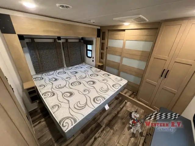 2022 Keystone RV Raptor 352 - Photo 22
