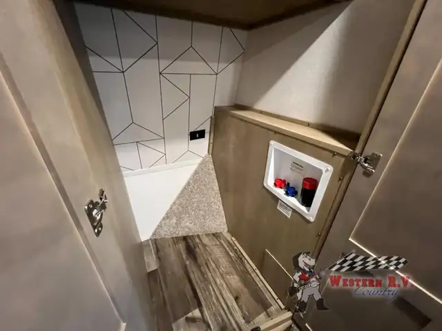 2022 Keystone RV Raptor 352 - Photo 24