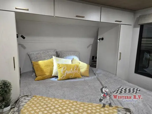 2026 Forest River RV Vibe 2600BH - Photo 12