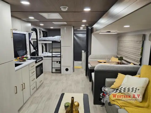 2026 Forest River RV Vibe 2600BH - Photo 15