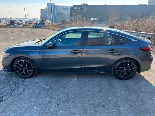 2023 Honda Civic Sport Touring Hatchback  Fully Loaded - Photo 5