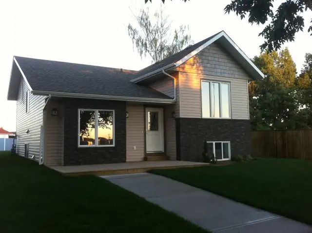 Spacious 2 bedroom suite for rent Stettler, Ab