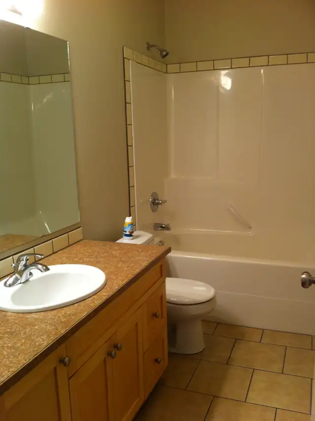 Spacious 2 bedroom suite for rent Stettler, Ab - Photo 6