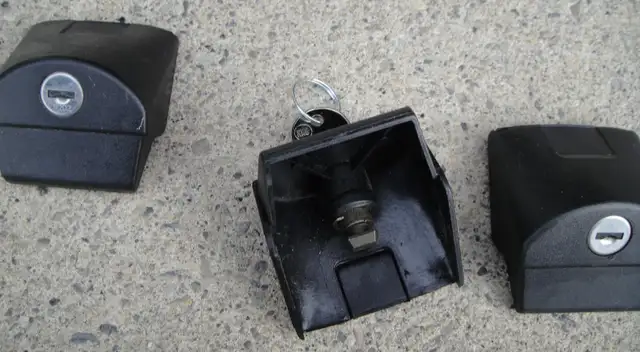 SPORT RACK FRONTIER CROSS BAR LOCKING END CAPS - Photo 3