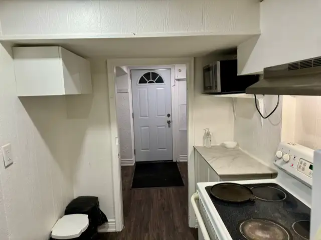 One Bedroom available for Rent May 1st 2026 - Photo 5