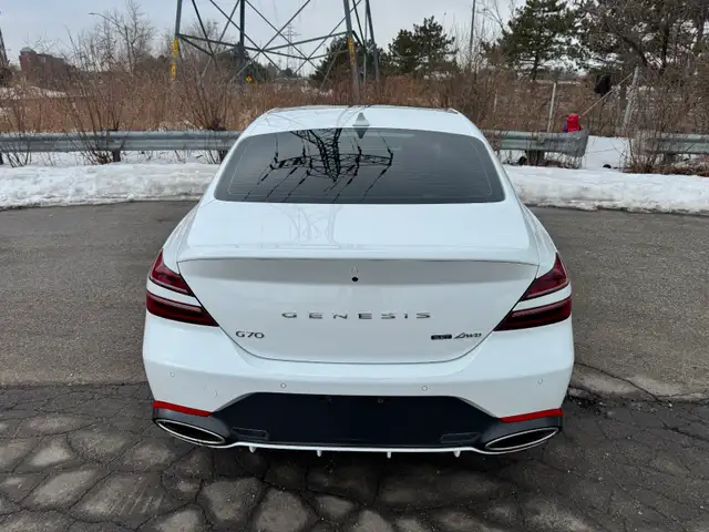 2023 Genesis G70 Sport 3.3T AWD | Leather | GPS | Camera | - Photo 7