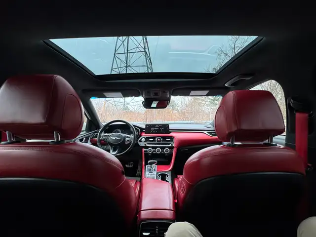 2023 Genesis G70 Sport 3.3T AWD | Leather | GPS | Camera | - Photo 16