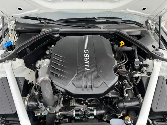 2023 Genesis G70 Sport 3.3T AWD | Leather | GPS | Camera | - Photo 18