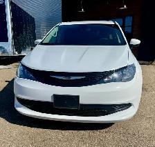 2022 Chrysler Grand Caravan (Minivan) - Photo 4