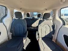 2022 Chrysler Grand Caravan (Minivan) - Photo 9