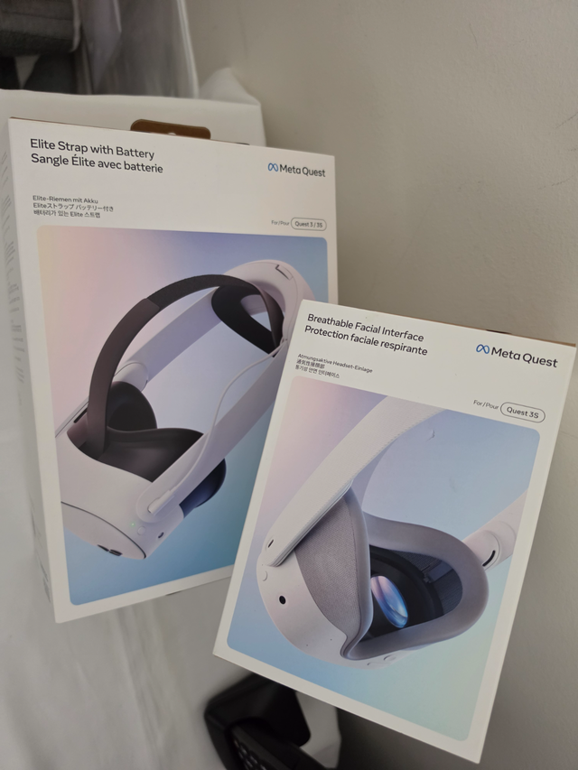 META QUEST 3s 256GB AND ACCESSORIES - Photo 6