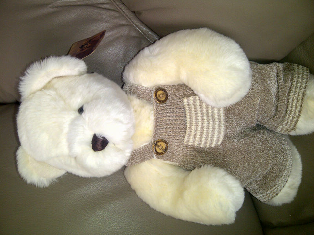 BÉBÉ OURSON NEUF ULTRA-DOUX 16'HAU SON HABIT EN TRICOT: $20.00 - Photo 2