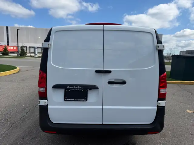 2020 Mercedes-Benz Metris Cargo Van METRIS - REEFER - 136WB - Photo 8