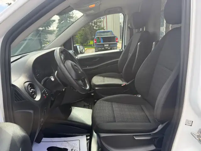 2020 Mercedes-Benz Metris Cargo Van METRIS - REEFER - 136WB - Photo 16