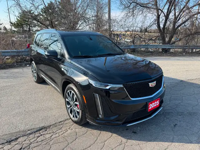 2025 Cadillac XT6 Sport 3.6L V6 AWD | Leather | GPS | Camera | - Photo 2