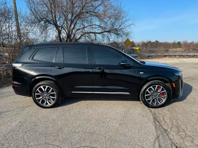2025 Cadillac XT6 Sport 3.6L V6 AWD | Leather | GPS | Camera | - Photo 3