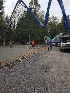 Cement finisher - Photo 2