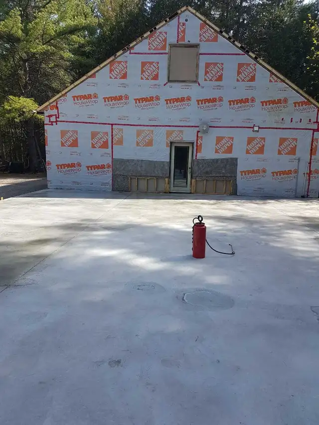 Cement finisher - Photo 4