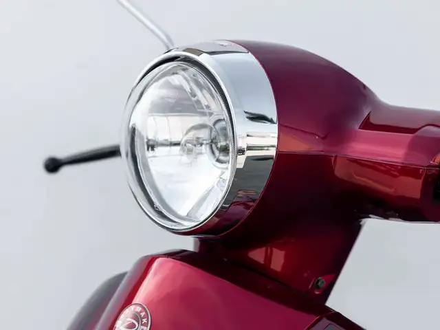 City Pulse 3 - Three-Wheel Mobility Scooter - Photo 5