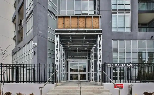 Condo Apartment for Lease in Brampton - Photo 3