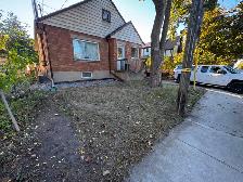 281 Collingwood 4/5 bedroom