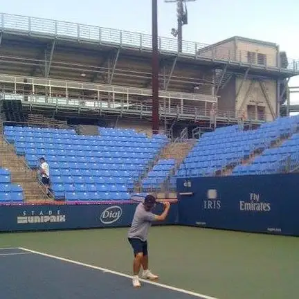 COURS DE TENNIS /TENNIS LESSONS