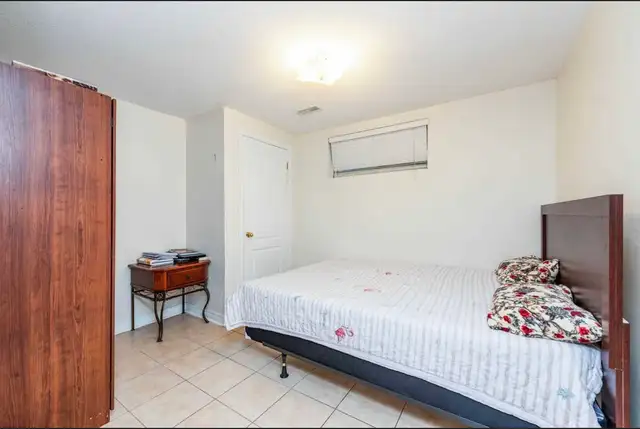 $600 private room for rent for boy