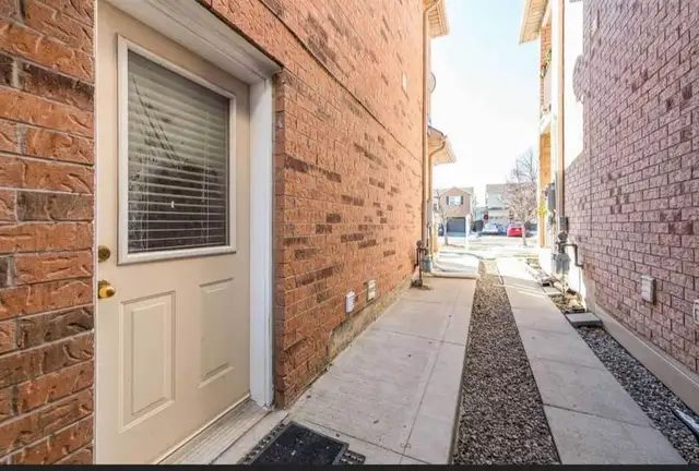 $600 private room for rent for boy - Photo 9