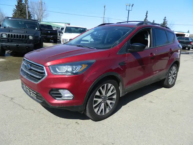 2018 Ford Escape sport  4 wheel drive  /1.5 l turbo 4 cylinder e