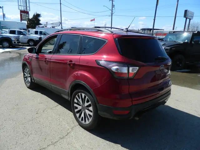 2018 Ford Escape sport  4 wheel drive  /1.5 l turbo 4 cylinder e - Photo 5
