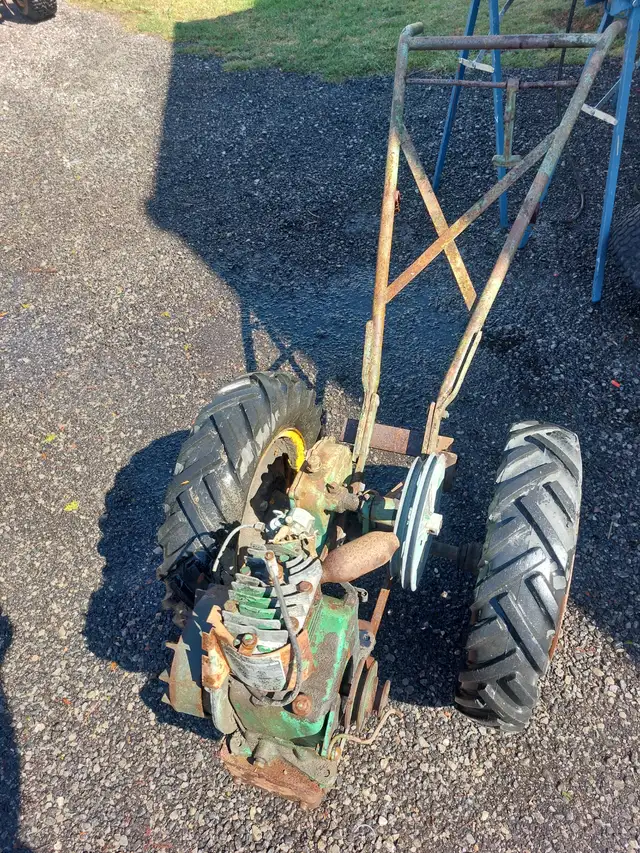 2 wheel Tractor - Photo 2