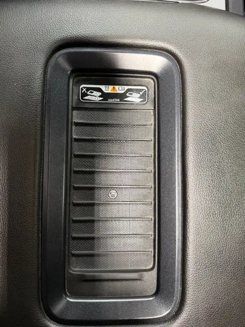 2017 GMC Sierra 1500 SLT / 4x4 / Crew / Fully Appointed - Photo 17