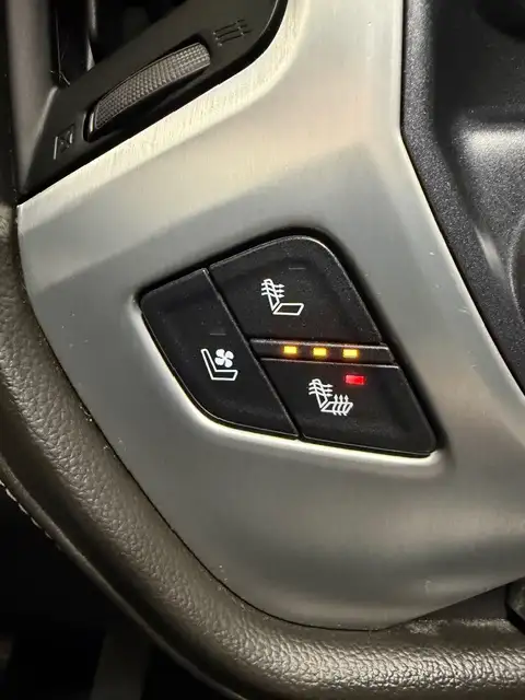 2017 GMC Sierra 1500 SLT / 4x4 / Crew / Fully Appointed - Photo 24