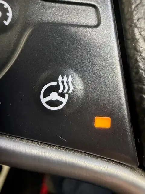 2017 GMC Sierra 1500 SLT / 4x4 / Crew / Fully Appointed - Photo 25