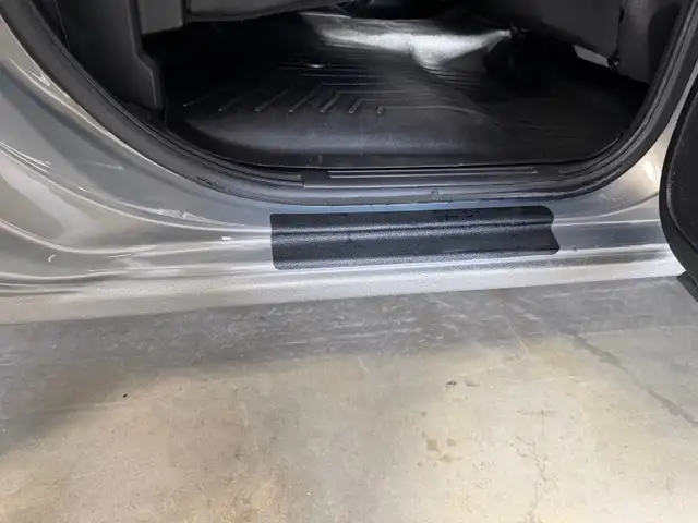 2017 GMC Sierra 1500 SLT / 4x4 / Crew / Fully Appointed - Photo 34