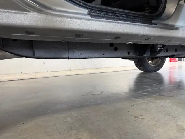 2017 GMC Sierra 1500 SLT / 4x4 / Crew / Fully Appointed - Photo 35