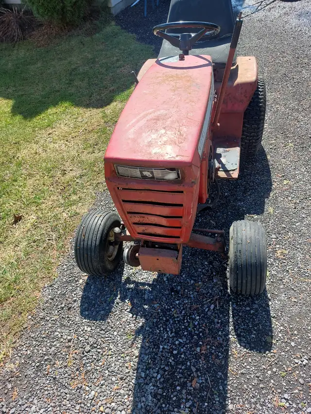 1971 WHEEL HORSE C12 8SPEED - Photo 3
