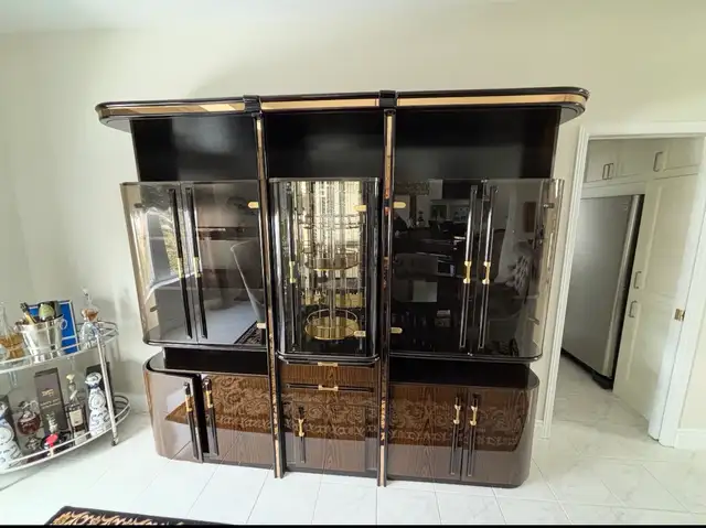 Dining Table Set with 6 Chairs & Hutch - Photo 2