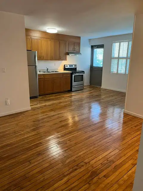 2 Bedroom Apartment, main Floor Historic Building in Washago