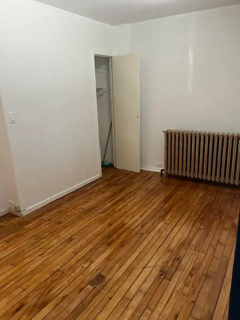 2 Bedroom Apartment, main Floor Historic Building in Washago - Photo 8