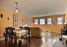 Big Bright 2Bed 1Bath