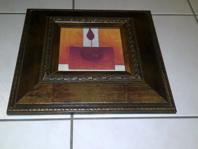 BEAU CADRE NEUF UNIQUE MODERNE 1x1 PIED MONTRANT FLAMME: $15.00