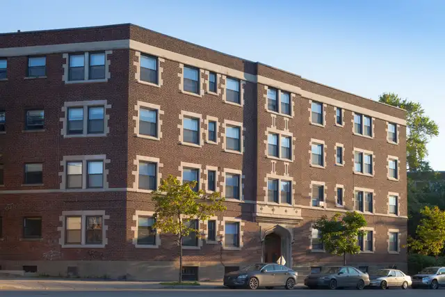 renovated 3 bedroom apartment, NDG, June 1 - ID 1556 - Photo 11