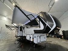 2025 ALPINE 3011CK Luxury FW! If you like to COOK! High End!